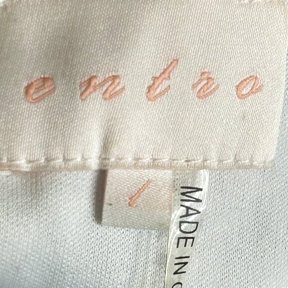 Entro Women's Blue and White Bell Sleeve Floral Large Dress - Picture 11 of 12